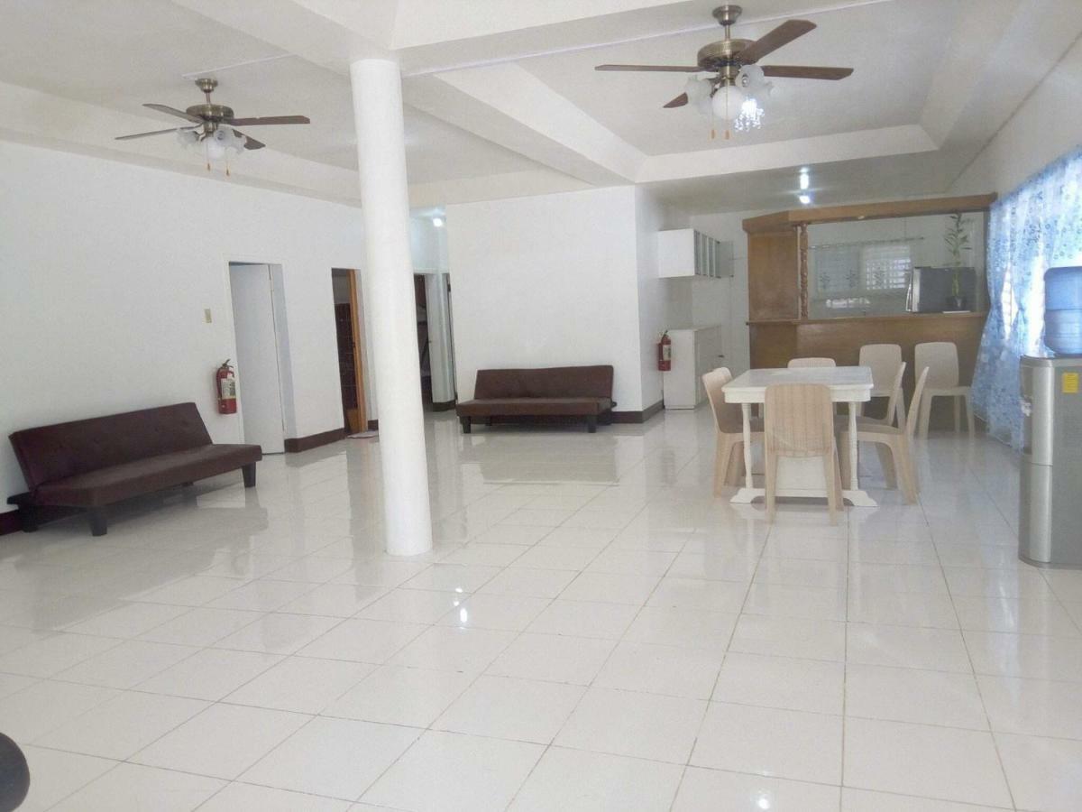 Luna Travellers Bed & Breakfast